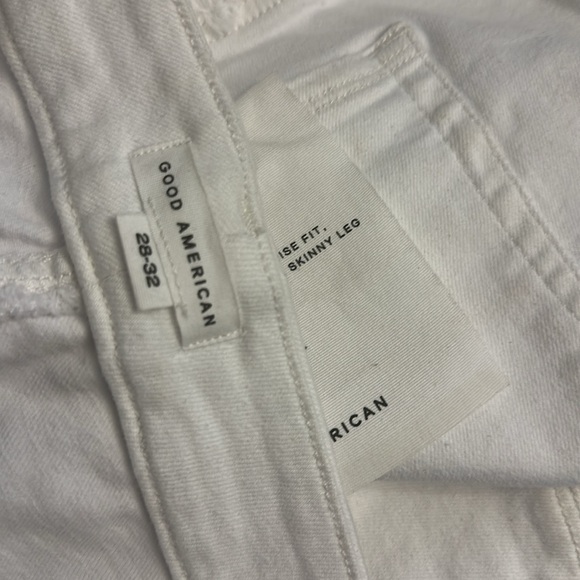 Good American Good Petite Skinny Stylish White Jeans. Size 28-32. NWT. - Picture 4 of 5